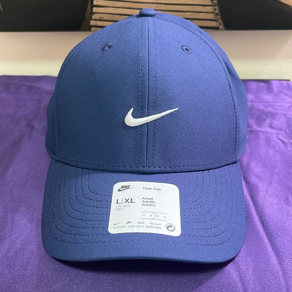 Nike Dri-Fit Adult Unisex Club Cap L/XL Blue